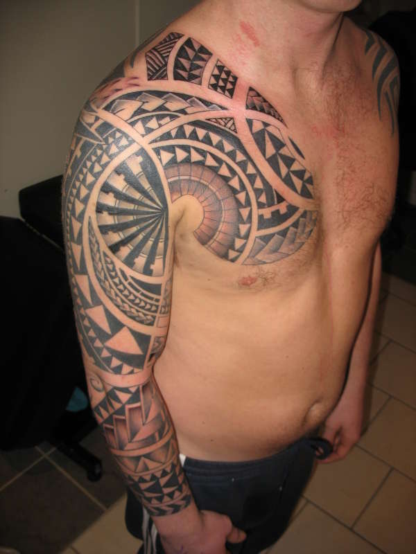 Maori Tattoos Maori Arm Tattoo