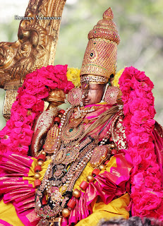 Satrumurai,Devaraja Perumal Temple,PErundevi Thayar,Perarulalan,Kanchipuram,Ratna Angi Sevai,Thathachariar Satrumurai, Temple, 2017, Video, Divya Prabhandam,Utsavam,