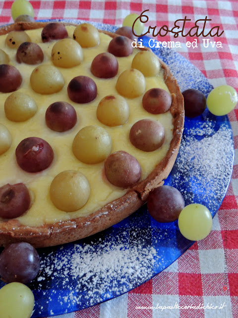 Crostata di crema ed uva