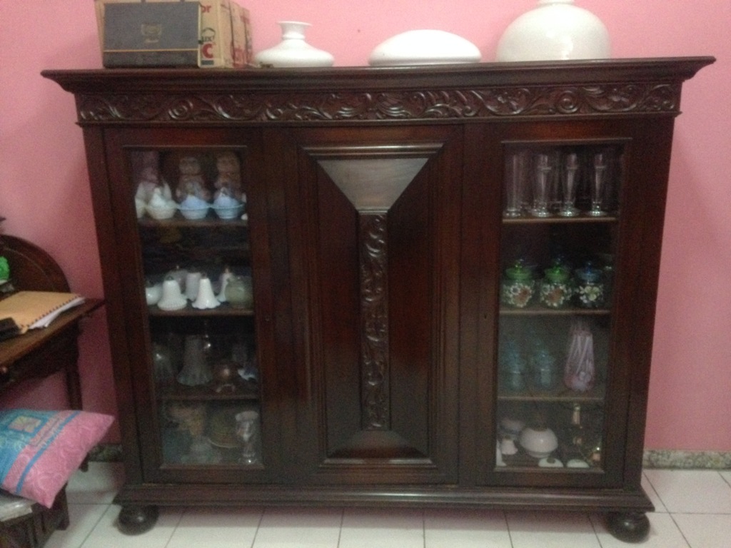  LEMARI  HIAS  3 PINTU VANDERPOOL SOLD 