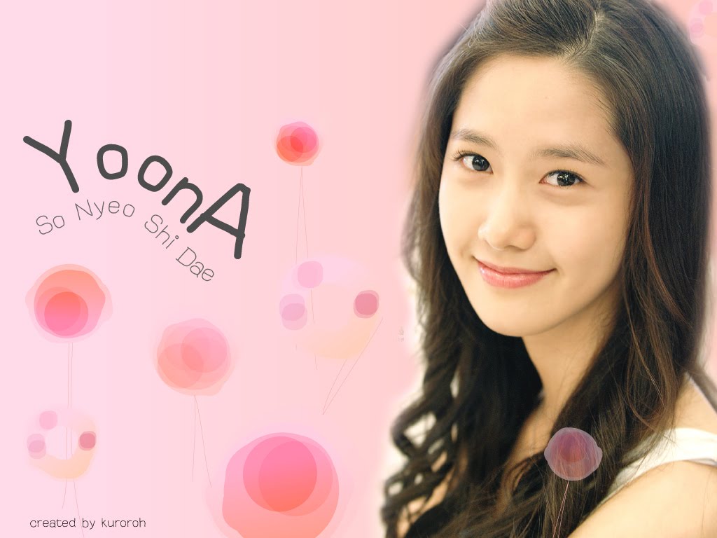 Sweet Smile of Yoona Wallpaper | SNSD Artistic Gallery