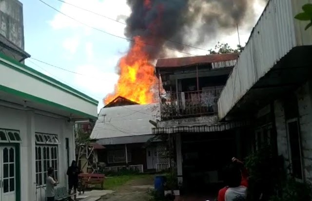 Kebakaran Kolonel Sugiono, 2 Buah Rumah Ludes Karena Arus Pendek Listrik 