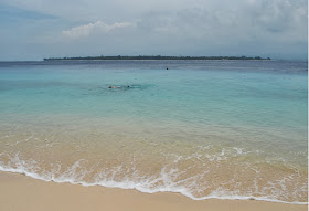 beach gili meno the gilis indonesia