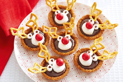 Rudolph Cakes