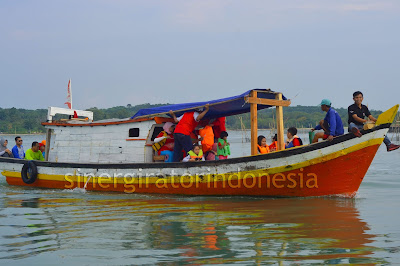 paket wisata pulau liwungan tanjung lesung