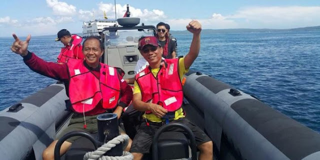 Ade dKross Kisahkan Awal Mula Nama Pulau Singo Edan