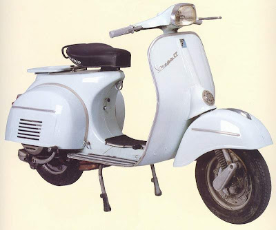 gambar motor vespa keren