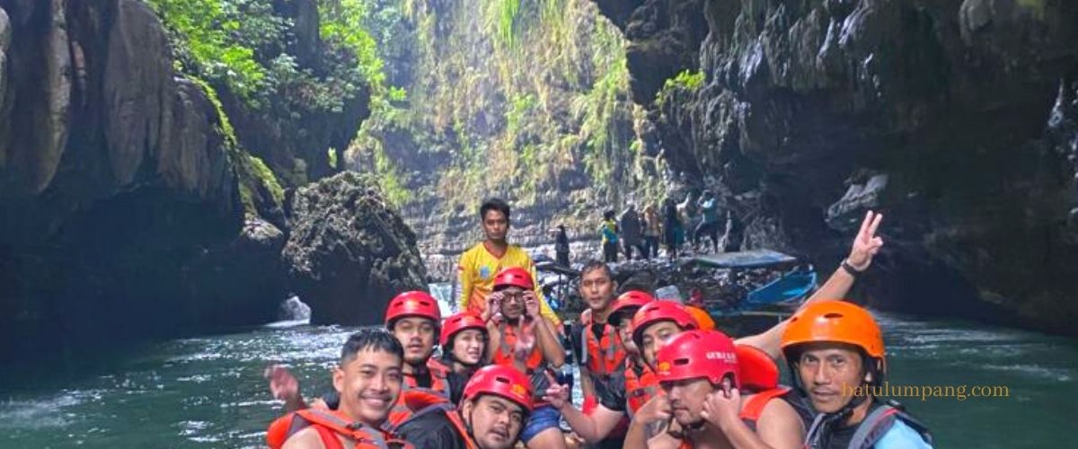 Green Canyon body rafting