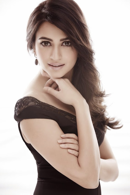 kriti kharbanda latest  photos