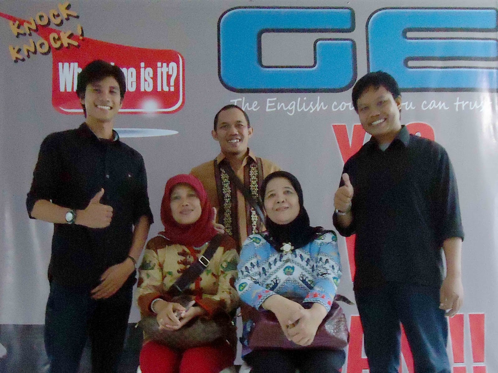 Foto Bersama Pimpinan Global E Kajur dan Prodi Master FKIP beserta Peserta Beasiswa Teaching Clinic asal Lampung