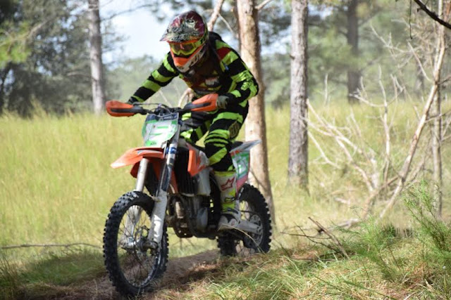 Motociclista venezolano Ángel Fernández se impuso en la novena fecha del Florida Trail Riders.