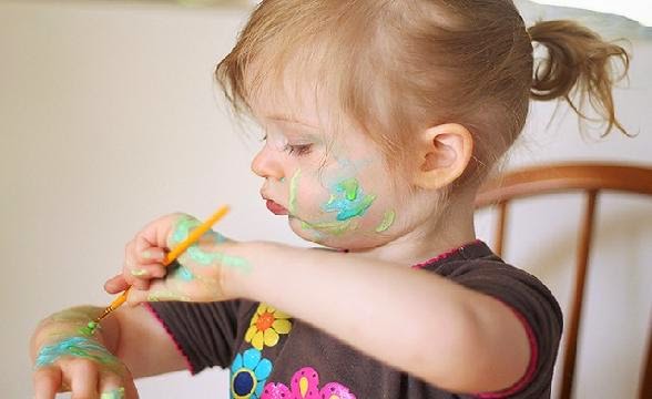 Play: DIY Body Paint   Modern Parents Messy Kids