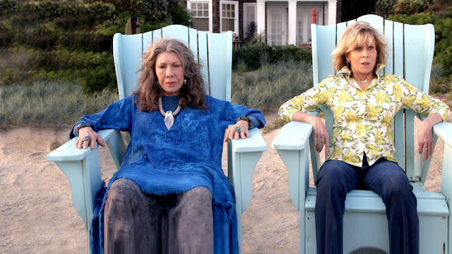 revue Grace and Frankie