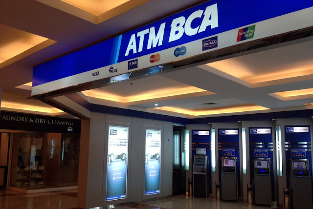 Cara Tarik Tunai BCA Tanpa Kartu ATM