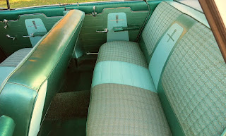 1961 Oldsmobile Dynamic 88 Seat Rear