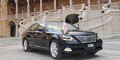 Luxury Lexus LS600h