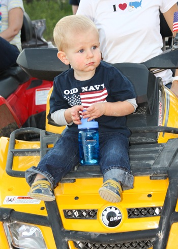 ryan watching parade (1 of 1)