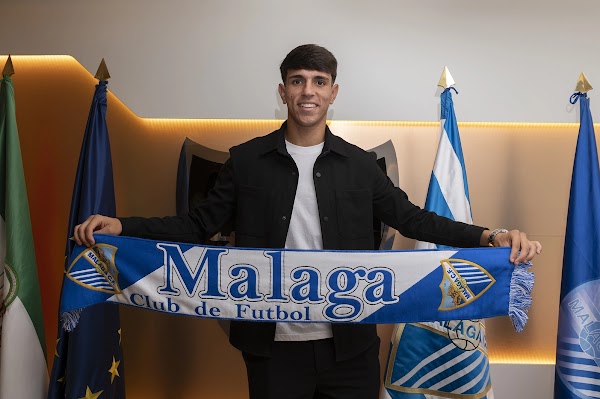 Oficial: Málaga, se blinda a la perla de Martiricos