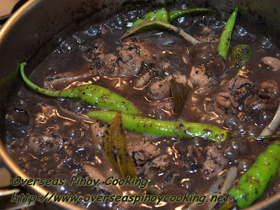 Dinuguan Manok - Cooking Procedure