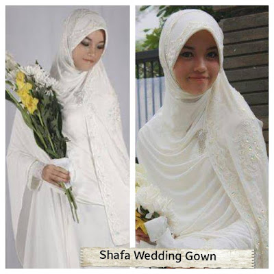 Gaun Pernikahan Muslimah Shafa Wedding Gown (made by order)  IDR 1.600.000  MATERIAL spandek korea +sifon yoryu metalic+tile kornelli + payet jepang (busui friendly)  UKURAN: Request ukuran menggunakan lingkardada badan, panjang lengan dan tinggi badan. Bisa request sampai jumbo  HARGA: ☑ JUMBO tambah harga sesuai kebutuhan kain  WARNA: ☑ warna yang tertera bisa jadi berbeda sedikit antara satu layar pc dg pc lainnya atau antara satu smartphone dengan smartphone lainnya  SPESIAL REQUEST: ☑ Bisa request seragam ibu dan anak  Dipesan dulu baru dibuatkan Pembuatan 1-2 bulan setelah dp 65% kami terima  GARANSI 100% ORI dan 100% SAMA dg pict  -------------------------------- CARA ORDER SHAFA WEDDING GOWN (For Serious Buyer Only): 1. Ketik di inbox/email/bbm/sms/WA/line, dengan format: - kode / nama barang : - Jumlah : - Ukuran : lingkar dada badan, panjang tangan dan tinggi badan - Nama / Alamat Lengkap / Hp : - Bank yang diminta: 2. Maximal 1x24 jam akan kami balas: stok kain yang tersedia, rincian dan total dg ongkir, dp 65% yang harus segera ditransfer dan nomor rekening 3. Silahkan transfer sejumlah nominal yang telah kami beritahu 4. Konfirmasi transfer, silahkan ketik dengan format: Nama rekening pengirim - Nominal - Bank penerima 5. Maximal 1x24 jam akan kami kirim Rekap Order nya 6. Pelunasan baju harus pada saat ketika baju SEDANG FINISHING 7. 2 hari setelah pemberitahuan finishing, baju yang sudah jadi akan kami konfirmasi pada konsumen dan dikirim