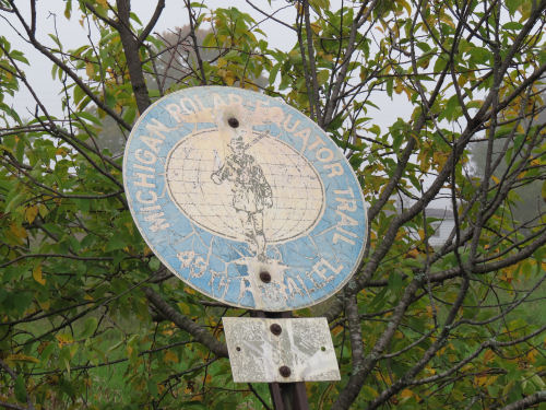 Polar Equator Trail Marker