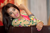 Sanjjana glamorous photos-thumbnail-21