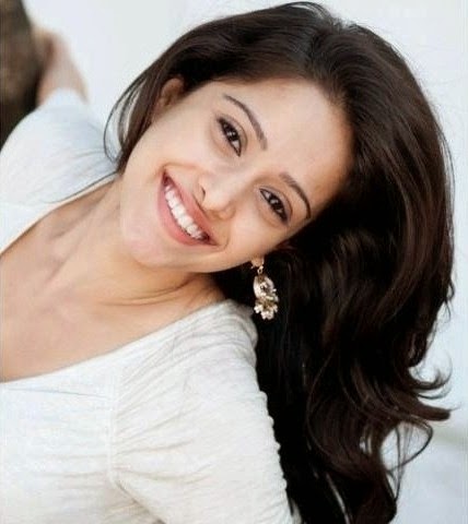 Nushrat Bharucha HD Wallpapers Free Download