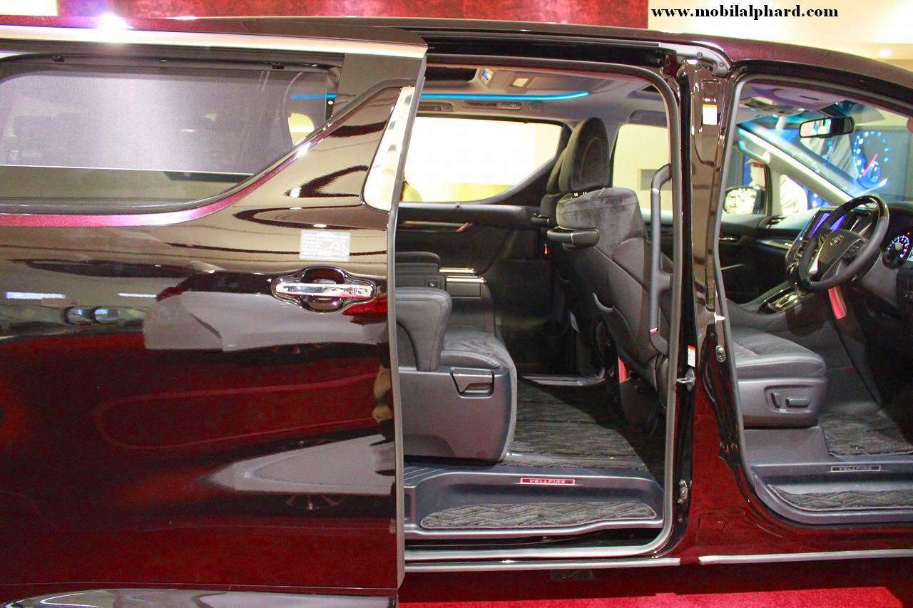 Foto Mobil Alphard Terbaru Tahun Ini Kawan Modifikasi