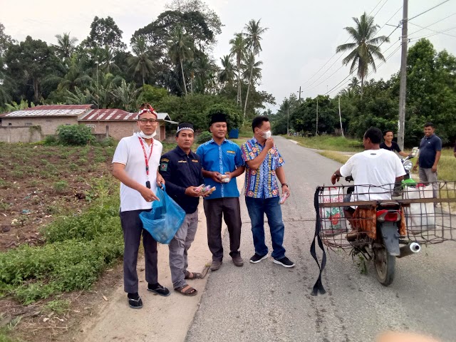 Manfaatkan Momen Ramdhan 1444 H, Karang Taruna Kecamatan Bandar Masilam Berbagi Takjil