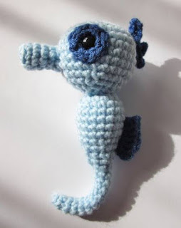 PATRON GRATIS CABALLITO DE MAR AMIGURUMI 53968