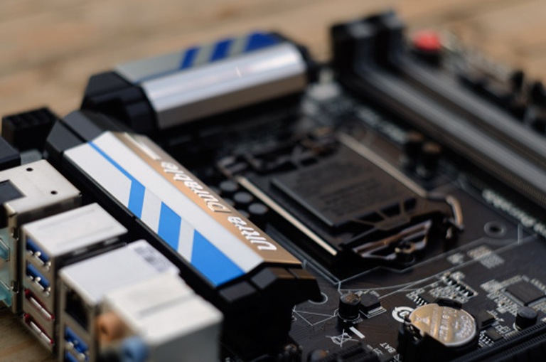 GIGABYTE-Z87X-UD3H-20