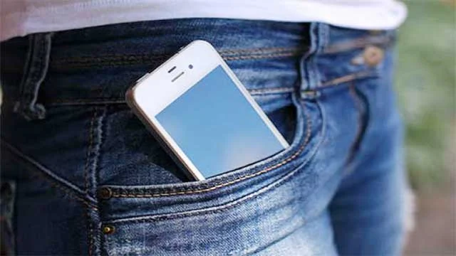 هل وضع الهاتف في الجيب يؤثرعلى الحيوانات المنوية ويؤدي للعقم؟