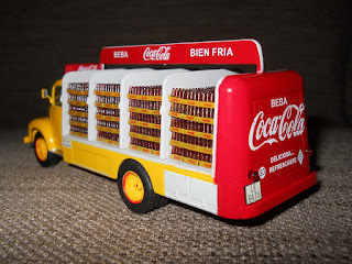 camion antiguo de coca-cola