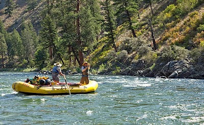 Guest post: O.A.R.S. Embraces Autumn on Western Waterways and National Park Trails with Multi-Day Adventure Vacations