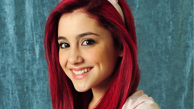 Ariana Grande Wallpapers Free Download