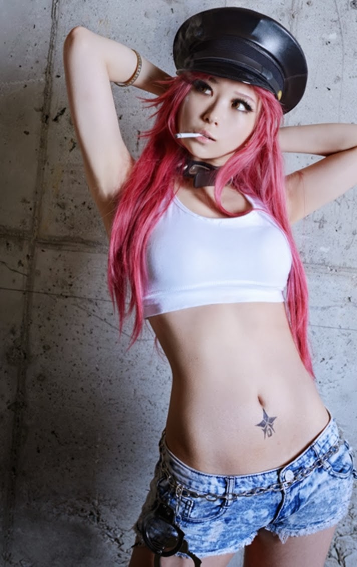 Poison Cosplay : Street Fighter X TEKKEN  Anime Cosplay