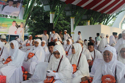 Walikota Lepas Keberangkatan Calhaj Kota Tanjungbalai