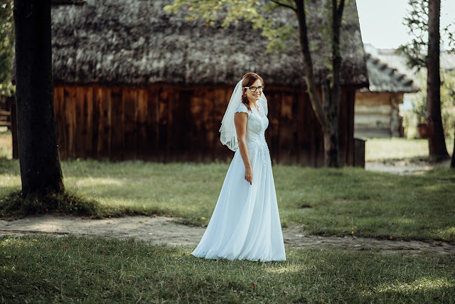 sesja ślubna w skansenie Lublin, sesja rodzinna, fotografia ślubna Lublin