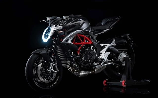 Free MV Agusta Brutale 800 Bikes wallpaper. Click on the image above to download for HD, Widescreen, Ultra  HD desktop monitors, Android, Apple iPhone mobiles, tablets. 