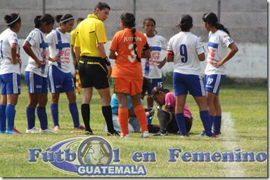 portera de reu atendida por choque en la jugada del gol