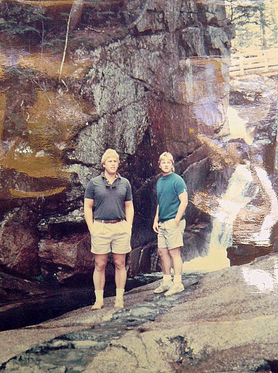 TRIP WITH BOYS