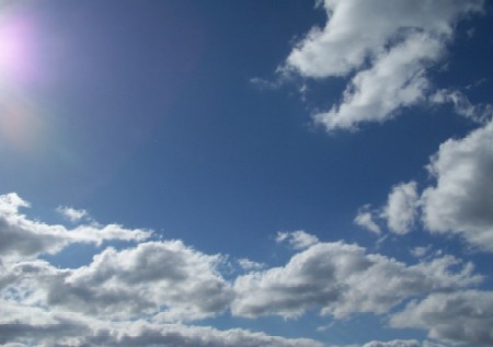  poniendo cu les crees que son la causas de que veamos el cielo azul