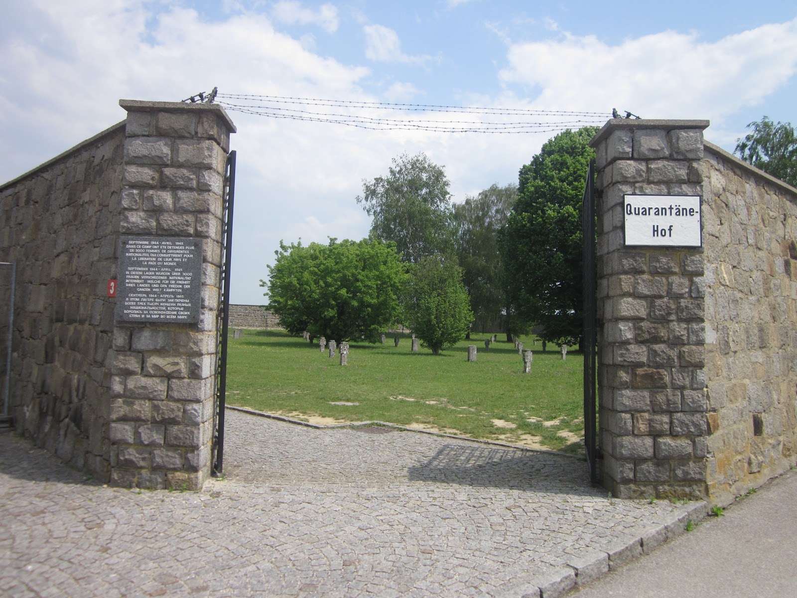 Souvenir Chronicles: AUSTRIA: MAUTHAUSEN CONCENTRATION CAMP