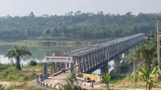 Indahnya wisata area jembatan way sekampung pringsewu lampung