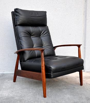 Reclining Armchairs