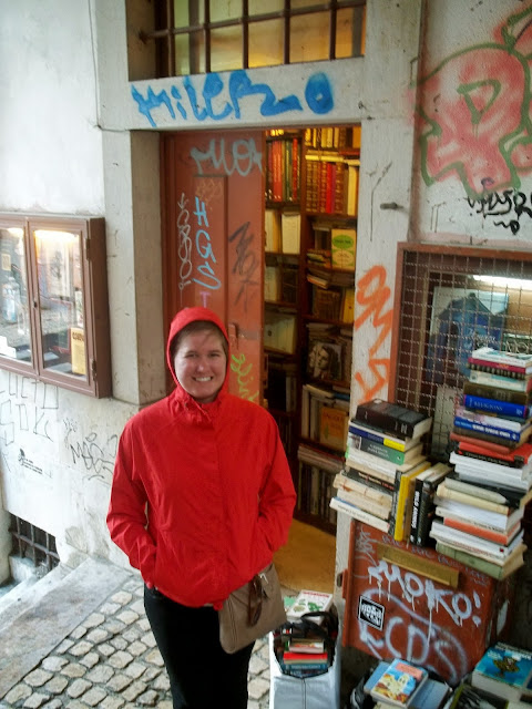 Smallest bookshop in the world on Semi-Charmed Kind of Life