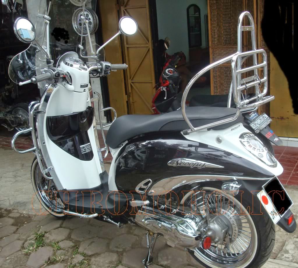 80 Modifikasi Motor  Scoopy  Dengan Stiker  Kumpulan 