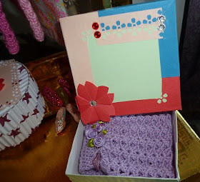 DIY - Casa da Barbie - Closet Para Bonecas Barbie, Monster High, Susi  por Pecunia MillioM caixa para vestido