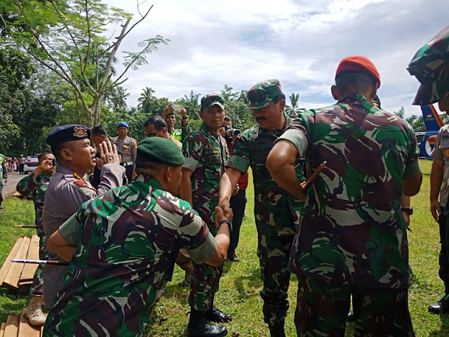  Danyon Mandala Yudha Dampingi Kunjungan Kerja Panglima TNI Ke Banten