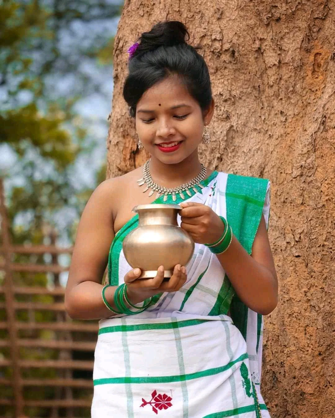 Santali traditional girl top 10 white panchi sharee 😍😍